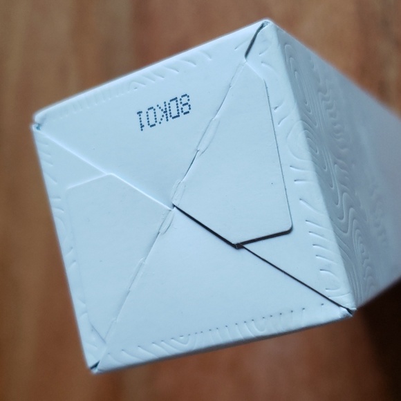 Milk Cleanser Usana Celavive Gentle NIB 4 oz - Picture 4 of 5